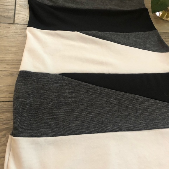 FASHION EXIT color block tube dress size small - Picture 3 of 7